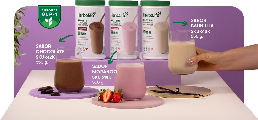 Sabores do Protein Complete: Chocolate SKU 612K, Morango SKU 614K e Baunilha SKU 613K — potes de 550 g com copos de bebida